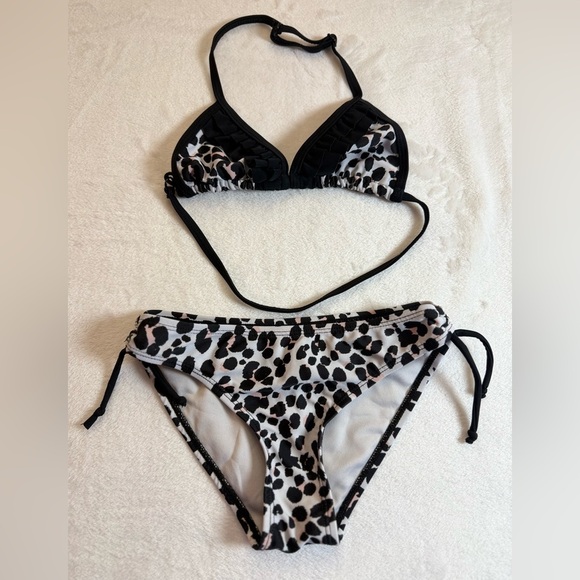 Shekini Swimwear Cheetah Print Bikini with Black Trim Girls 6/8 - Picture 1 of 5